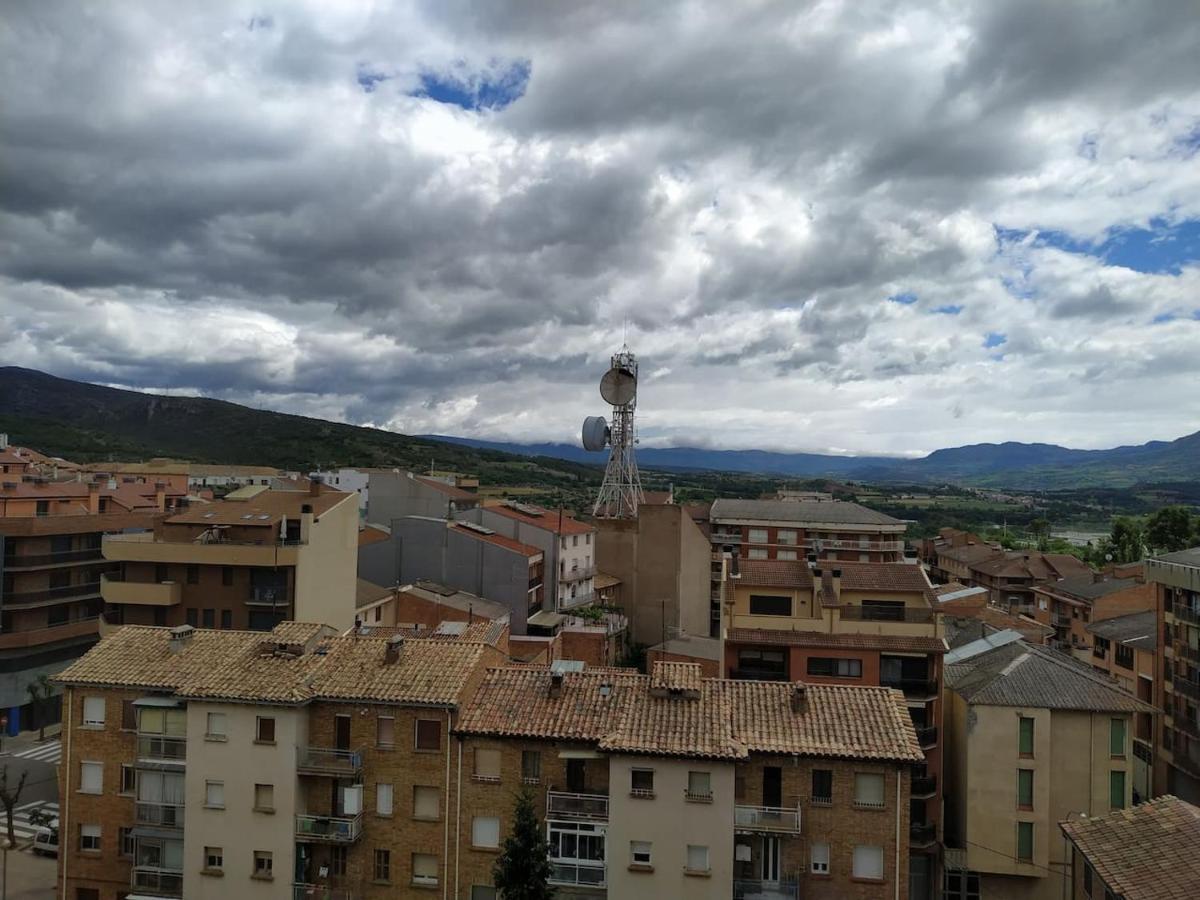 Lo Piset De La Torre Apartamento Tremp Exterior foto